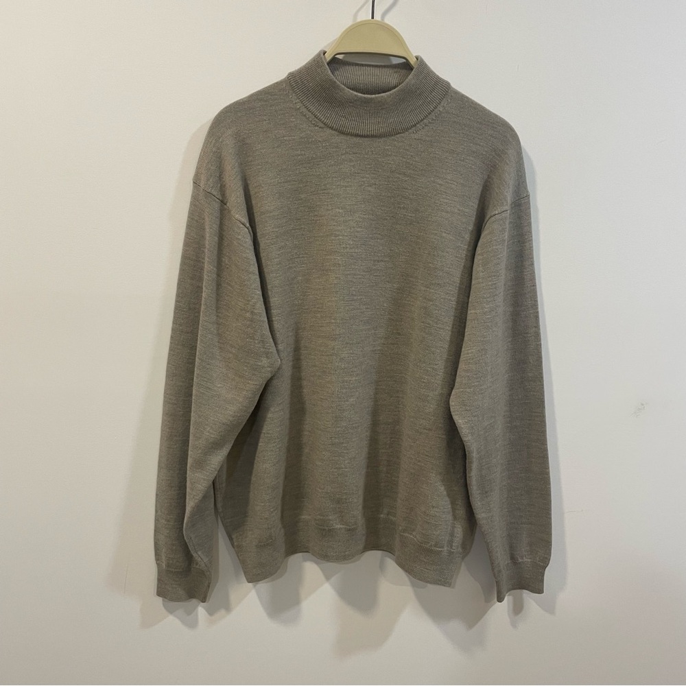 Pronto Uomo Classic Gray Turtlenec